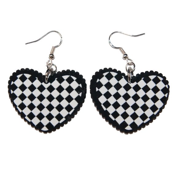 3/$25 Gothic Black &‎ White Checkered Heart Earrings Hypoallergenic 925 - Picture 1 of 3